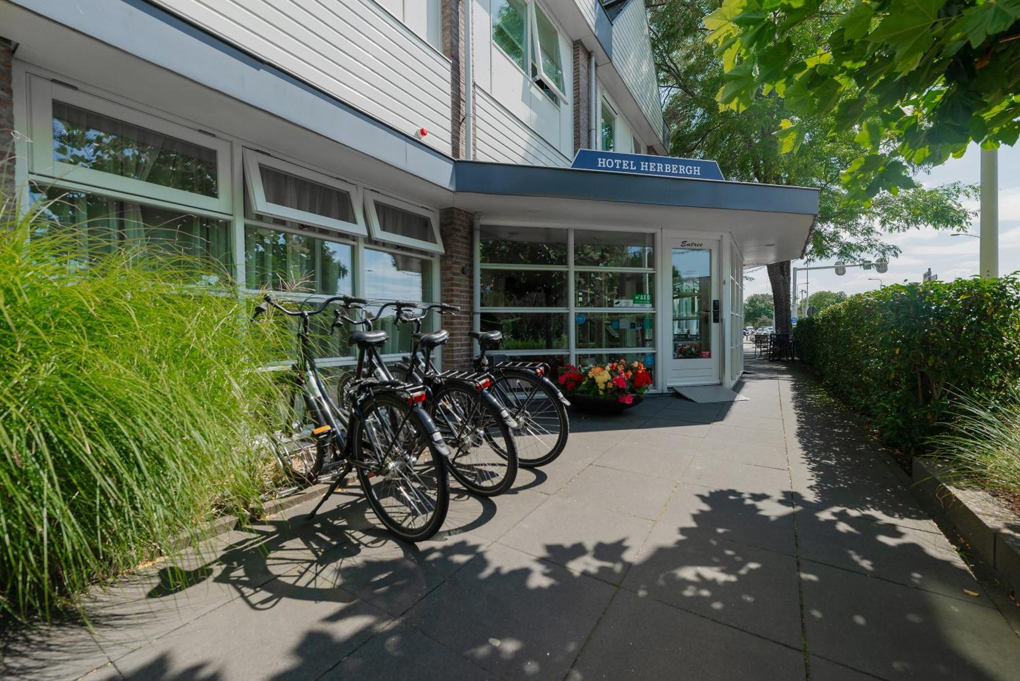 Boutique Hotel Herbergh Amsterdam Airport Free Parking Badhoevedorp Dış mekan fotoğraf