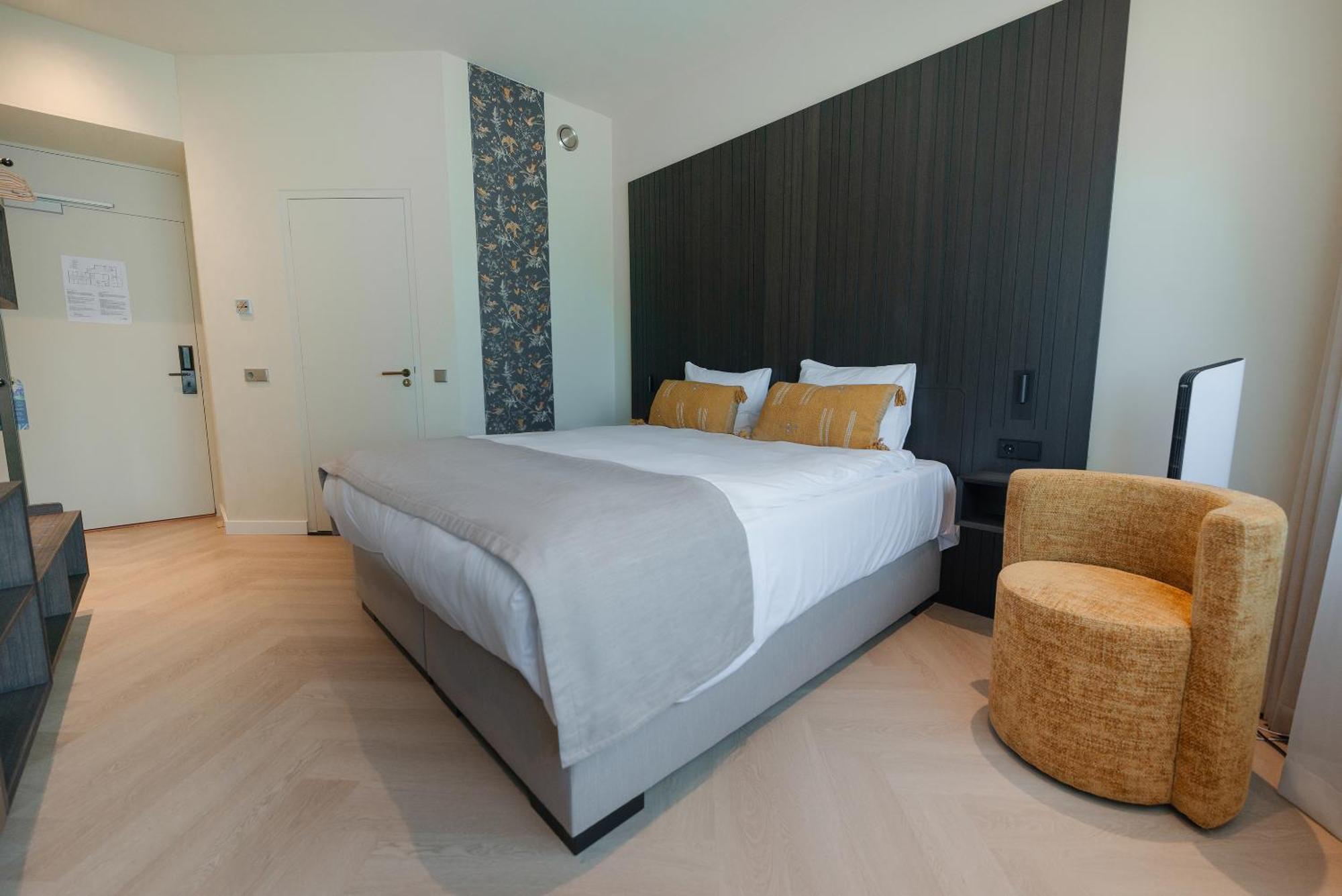 Boutique Hotel Herbergh Amsterdam Airport Free Parking Badhoevedorp Dış mekan fotoğraf