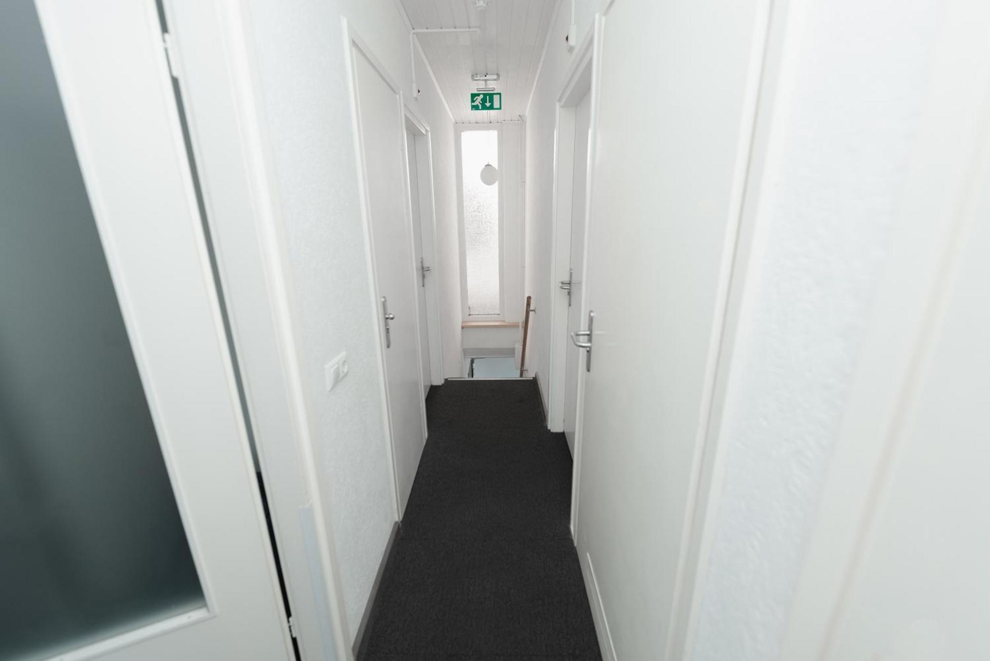 Boutique Hotel Herbergh Amsterdam Airport Free Parking Badhoevedorp Dış mekan fotoğraf
