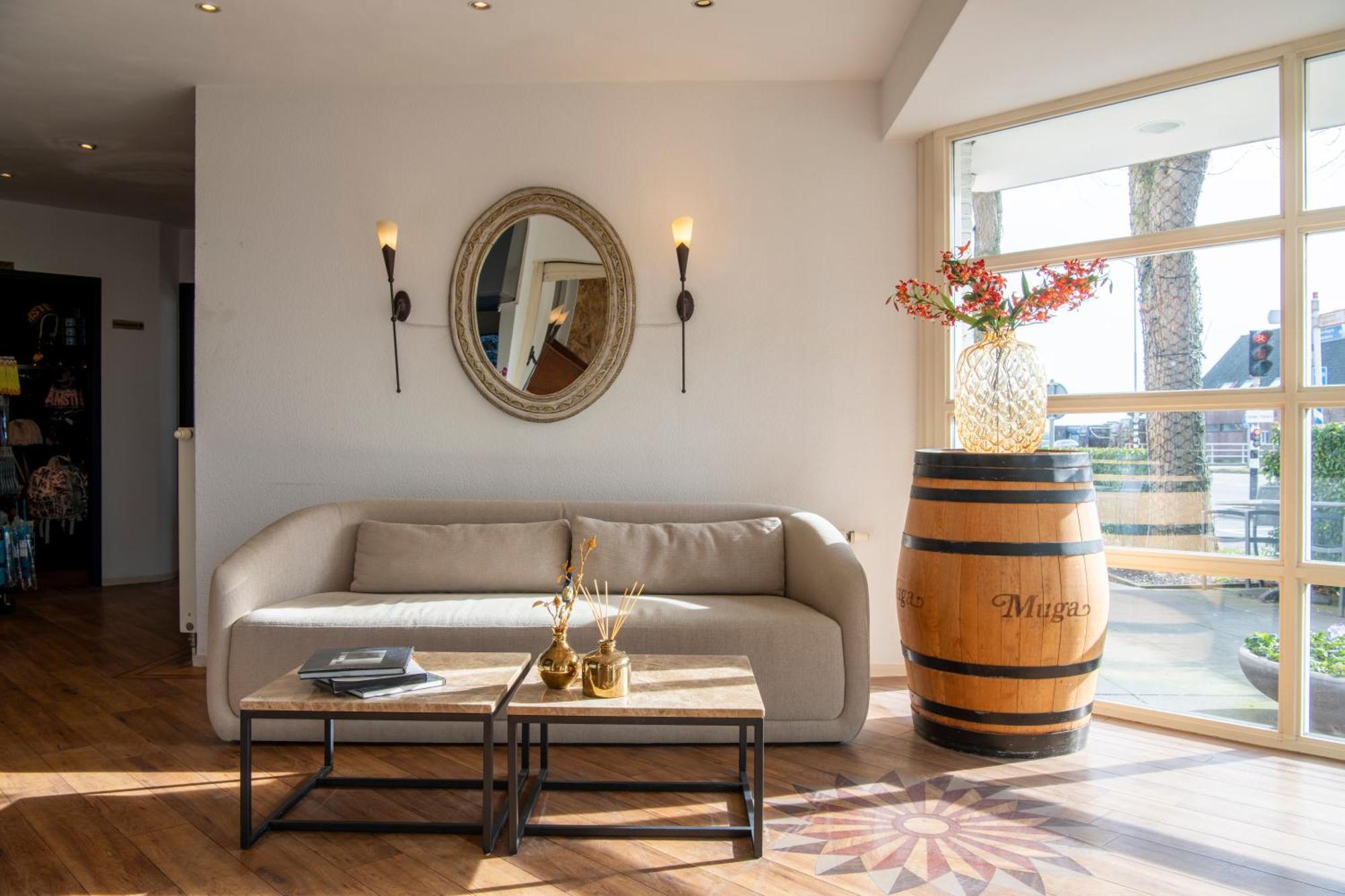 Boutique Hotel Herbergh Amsterdam Airport Free Parking Badhoevedorp Dış mekan fotoğraf